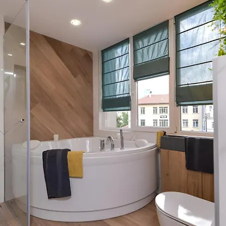 Urban Eden - Lux & Style, 2-bedroom, 2-bathroom * Sofia